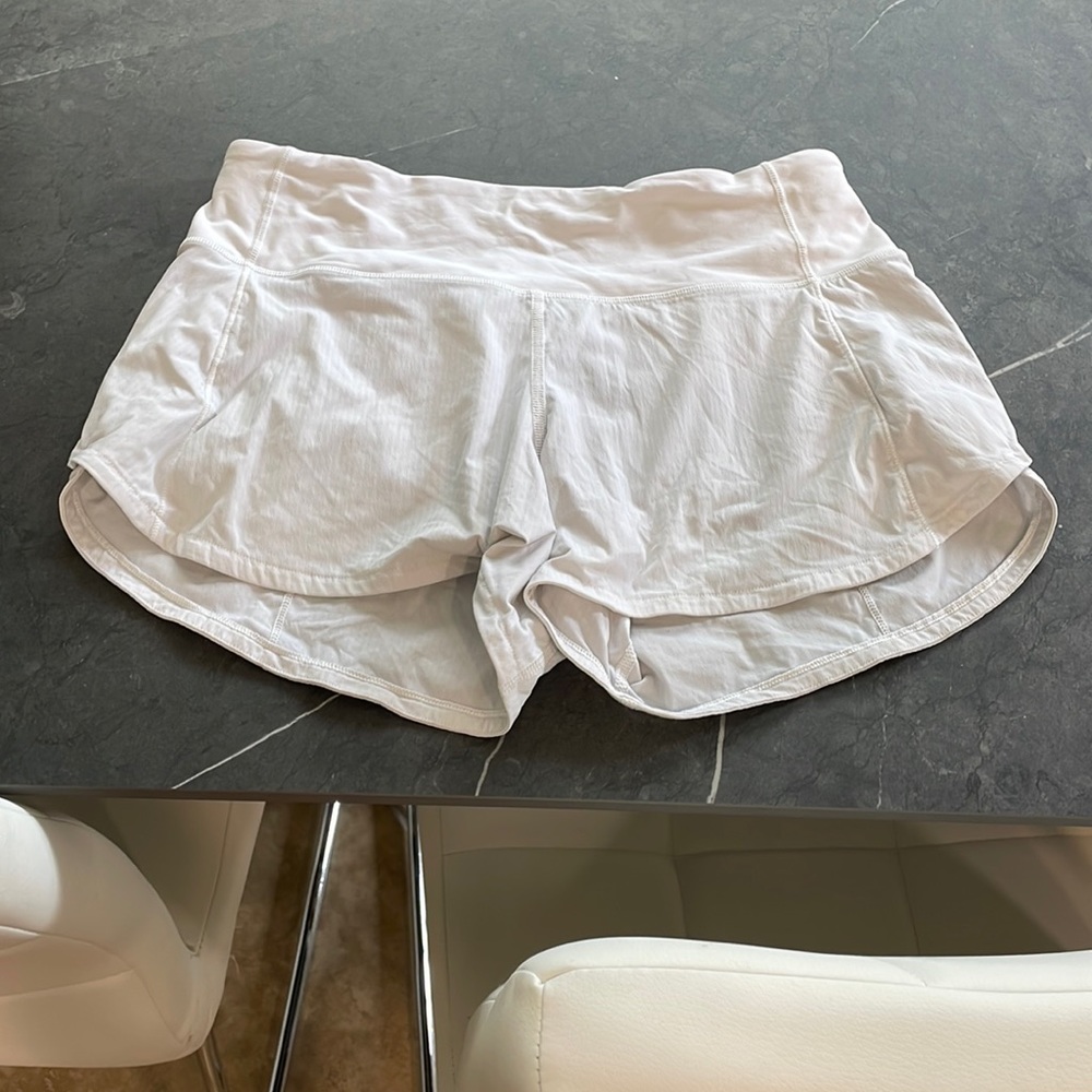 Speed up mid rise, 4” Lululemon shorts